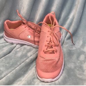 Women’s USA 9 Pink Champion Sneakers